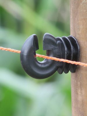 Koltec polywire orange 3 mm je typ lehkého, pružného a odolného plastového plotu.