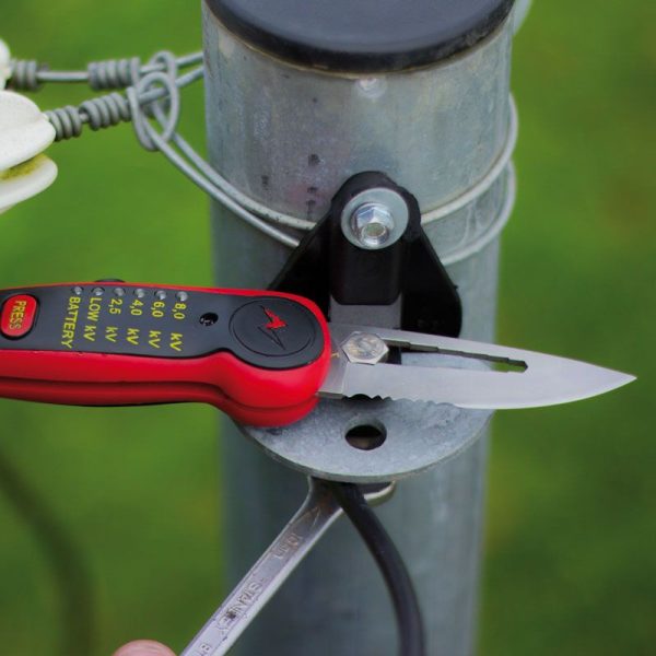 Pocket knife and tester from Boundary Blade