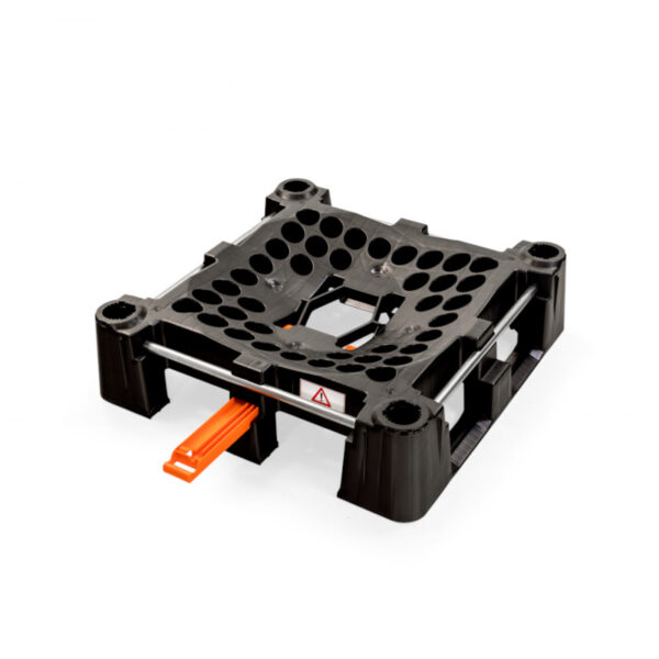 Indus Neva bottom pallet deck adjusted to any kind of lift