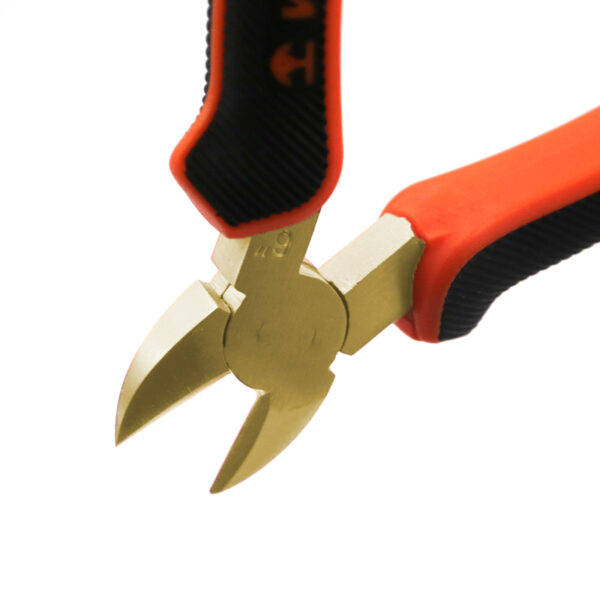 WEDO diagonale kniptang gemaakt van hoogwaardig aluminiumbrons, zorgt voor vonkvrije veiligheid in gevaarlijke omgevingen.