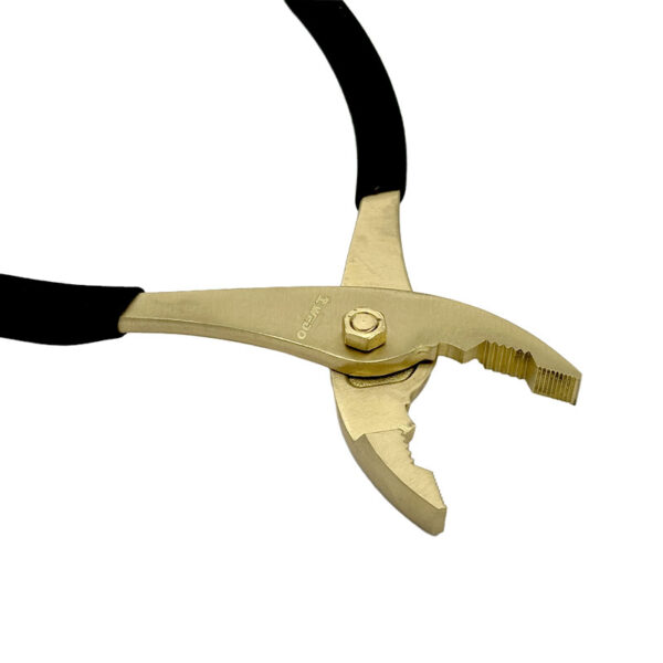 Le pinze in ottone WEDO offrono precisione e durata con un design regolabile per applicazioni professionali versatili.
