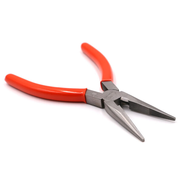 Pince à bec long WEDO fabriquée en titane de haute qualité pour une résistance, une durabilité et une résistance à la corrosion exceptionnelles.