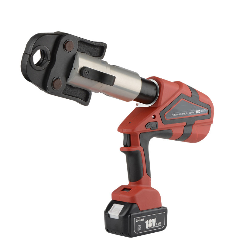 Utensile a pressatura BNFOR alimentato a batteria per tubi con motore 18V, ideale per applicazioni idrauliche e HVAC.