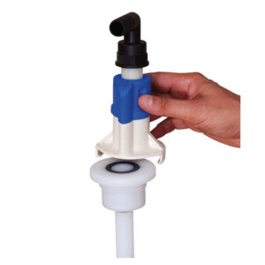 Комплект всасывания AdBlue для стволов и баков, HDPE-трубка с ножным клапаном и надёжной муфтой шланга