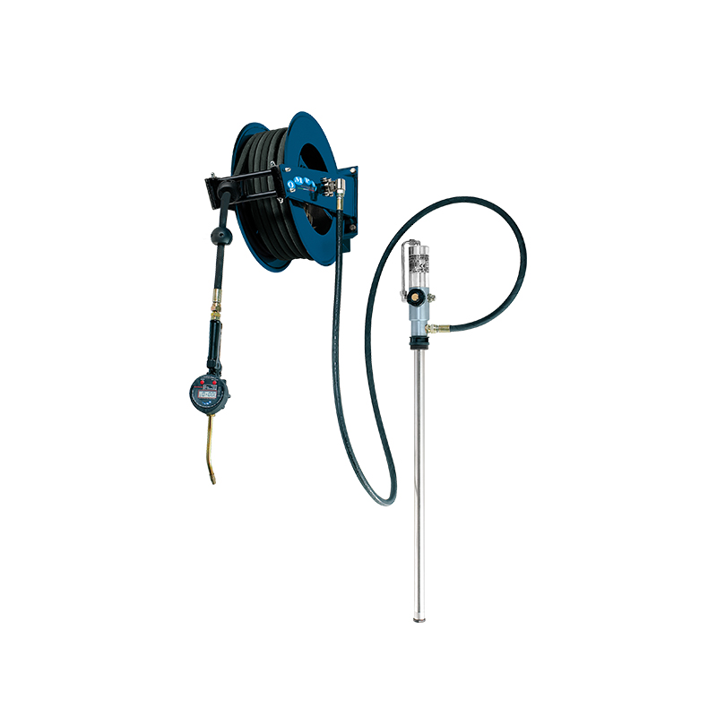 Kit di pompa olio pneumatica fissaria, monoazione 5:1, bobina tubo da 15 m, misuratore di portata elettronico