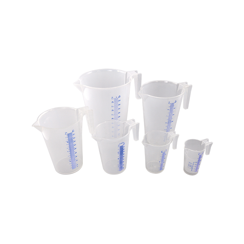 Durable transparent measuring jugs in oil- and acid-resistant polyethylene with precise graduation.